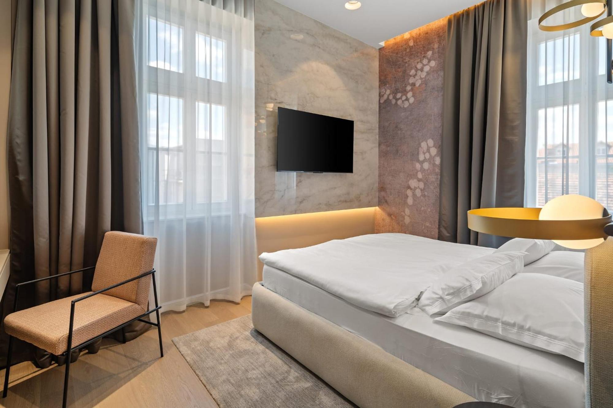 سبليت Monamel Luxury Suites المظهر الخارجي الصورة